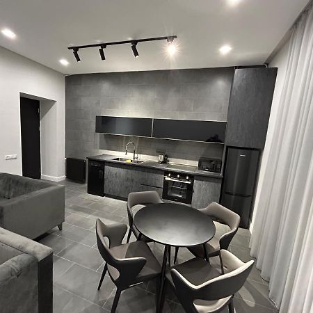 Cozy Apartment Yerevan Bagian luar foto